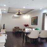 Cho thuê căn hộ dịch vụ tại Giảng Võ, Đống Đa, 100m2, 2PN, đầy đủ nội thất