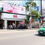 7M X 32M Mbkd Trống Suốt Đường Cách Mạng Tháng, Q3- Gần Chợ Hòa Hưng- Kd Đông Đúc- Giá 113 Tr/Th
