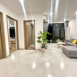 Cho thuê q9, 1 phòng ngủ full nội thất, điện nước, gởi xe bao luôn, 3 triệu/th