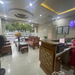 Bán Khách Sạn 7 Tầng - 22 Phòng Đường Hồ Nghinh, Gần Phạm Văn Đồng. 2 Mặt Tiền Trước Sau.chỉ 27 Tỷ.