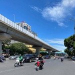 Cực hiếm, bay nhanh. giá đầu tư! mặt phố nguyễn trãi lô góc, dòng tiền - giá bán 110 tỷ