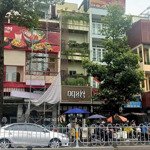 Bán Nhà Vị Trie Đẹpmặt Tiềnnguyễn Thái Học, P Cầu Ông Lãnh, Q1,Diện Tích4 X 18M, Hđt 65 Triệu/Th