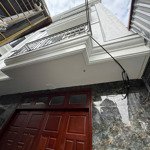 Nhà mới tinh- giá đầu tư-khu vực phát triển-gần ô tô.