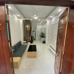 Cho thuê nhà đỗ nhuận, btl, 35m2, 5 tầng, mới tinh, vp, ở, kd online, 13 triệu