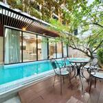 Villa lô góc ,hồ bơi - Ngay cổng sân bay - Giá 22 tỷ .