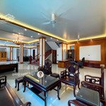 Bán Nhà Biệt Thự 3.5 Tầng Thang Máy, Lô Góc, Tuyến 3 Lê Hồng Phong Hải Phòng, Vị Trí Vip, Giá Bán 33 Tỷ