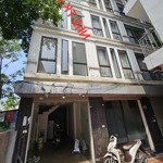 Bán Nhà Thanh Am Đăng Vũ Hỷ | 4 Tầng Chỉ 5.7 Tỷ
Siêu Phẩm 3 Mặt Thoáng Ô Tô Đỗ Cửa