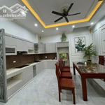Duy Nhất 1 Căn Liền Kề Kđt Đô Nghĩa 5 Tầng, Hoàn Thiện Đẹp Giá Bán 16,7 Tỷ