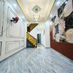 Nhà đẹp q4- hẻm 1 xẹt - 47m2 - 2 lầu đúc- ko qh-chỉ 4 tỷ nhỉnh
