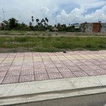 Bán đất tại mỹ hạnh, đức hòa, long an 2,3 tỷ, 100m2 view đẹp