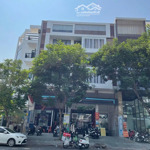 Bán tòa nhà 98a đặng thùy trâm, bình thạnh. 13.5mx25m, 316,8m2. hđt 220tr. giá 85 tỷ tl. 0909198123