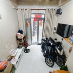 Chính chủ cần bán gấp nhà 5 tầng hẻm đoàn văn bơ q4, gần mặt tiền, giá chỉ 4.35 tỷ, hồng sổ riêng
