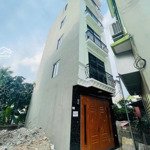 Chính chủ tôi bán căn nhà 36m2 x 5 tầng ngõ 121 di trạch ôtô đỗ gần sau kđt hinode