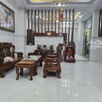 Bán biệt thự đẹp, gần bến xe quận 8, tp. hcm. giá rẻ