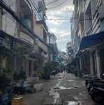 Chính chủ bán nhà 389/15, trần bình trọng, quận 10. dt: 3.4m*11.5m. cn: 40m2. 2 tầng. giá 7.5 tỷ tl