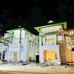 Căn độc quyền view công viên 5.000m2 - gần 8 tòa chung cư đã lấp đầy - giá cắt lỗ 0968788299