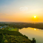 1 lô đất hồ duy nhất giá tốt, ngay sát trung tâm. với tầm view & cảnh quang đẹp đến nao lòng người