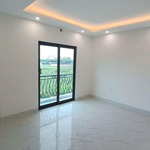 Bán nhà riêng xây 3 tầng diện tích 50 m2 cách đại lộ thăng long 2km
