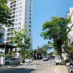 Bán nhanh lô đất biển đường 7m5 phan bá phiến - sơn trà. thông thẳng ra biển và bãi tắm mân thái