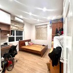 - bán căn hộ chung cư hoàng văn thái, thanh xuân, siêu đẹp, 87,6m2, 5.8 tỷ