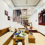 Bán nhà tây sơn, ô tô đỗ cổng, ngõ thông, mặt tiền 5m, 2 thoáng, không quy hoạch, ở ngay, 45m2