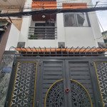 Nhà 3 tầng hxt - trung tâm phường 1 q11 - 3.9x15m - pl chuẩn, hc đủ - chào 8.2 tỷ