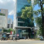 Văn phòng mới đẹp quận 1-diện tích100-200-300m2, sẵn fitout, miễn phí ngoài giờ, lễ tân chuyên nghiệp