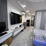 Mặt tiền đường thích quảng đức quận phú nhuận phường 5.