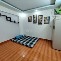 Nhà Văn Cao Giá Rẻ - 4 Tầng 4 Ngủ - Gần Full Đồ