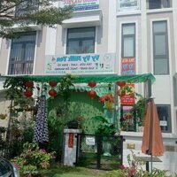 Cho Thuê Văn Phòng Kết Hợp Nhà Ở H. Bến Lức 150M²