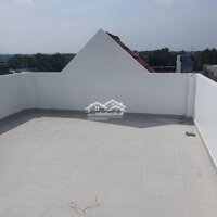 Nhà Trường Lưu 4 X 13M. 1 Trệt. 3 Lầu