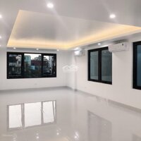 Cho Thuê Nhà Mặt Hồ Đặng Tiến Đông 50M2 4Tmặt Tiền5M Mới Xây Thông Sàn Các Tầng Vị Trí Đẹp Giá 22 Triệu/Th