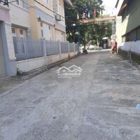 Nhà C4 138M² Kiệt 5M Thông Tứ Hướng Ra Biển