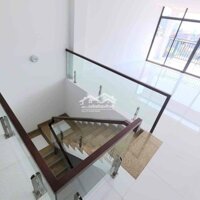 Bán Nhà Mặt Phố 10 Tầng Nguyễn Ngọc Nại X 100M2