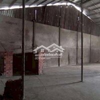 Cần Bán Gấp Kho 330M2 Mặt Tiền Quốc Lộ 1A. Cái Bè