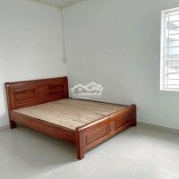 Cho Thuê Căn Hộ Trống Suốt 3 Phòng Ngủview Đẹp Giá 7 Triệu