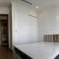 Bán 2 Phòng Ngủvinhomes Skylake 69M2 Full Nội Thất Giá Chỉ 3,8 Tỷ Liên Hệ: 094.118.5689