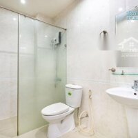 Studio Full Nt Chỉ Tính Điện Ngay Crescentmall,Phú Mỹ Hưng, Đh Ufm,Sky Garden Quận 7