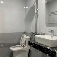 Bán Nhà Đông La. Oto Đỗ Cửa. Giá Bán 2,4 Tỷ ( S 40M2-4Pn). Gần Trạm Bơm Kđt Đô Nghĩa.