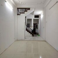 Cho Thuê Cửa Hàng Đường Tứ Hiệp, Chợ Văn Điển, 45M2, 2 Tầng, Chỉ 10 Triệu/Tháng