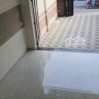 Phòng Cho Thuê 25M2 Có Máy Lạnh Khu Dân Cư An Ninh