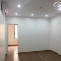 Cho Thuê Văn Phòng Xuân Thủy Cầu Giấy 40M2 Giá Bán 7, 8 Triệu Siêu Đẹp