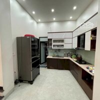 Nở Hậu, Mặt Tiền 10M (96,5M2 X 3 Tầng) 5 Tỷ Có Thương Lượng