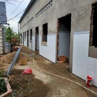 Dãy nhà trọ mới xây gần chợ Tú Điền Phú Khương