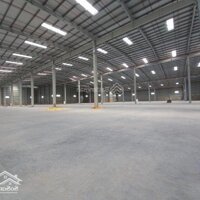 Cho Thuê Nhà Xưởng 1700M2 Giá Tốt Đường Nguyễn Tất Thành, Phường 8, Quận 4