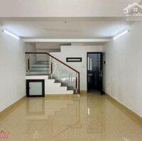 2.4 Tỷ Shophouse Trung Tâm Thành Phố Lào Cai 140M2 3 Tầng 1 Hầm 1 Lửng