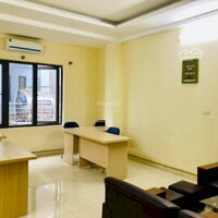 Chính Chủ Cho Thuê Văn Phòng Tại Tòa Nhà 199 Quan Hoa, Cầu Giấydiện Tích30M2 - 45M2 Giá Từ 5,6 Triệu/Tháng