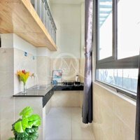 Cho Thuê Căn Hộ Duplex Ngay Lê Đại Hành