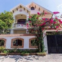 Villa 55B Trần Quốc Thảo, Q3, Ngay Gần Tú Xương, Khu Vực Sang Trọng Lịch Sự