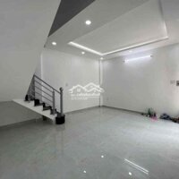 Nhà Nở Hậu - Mới Xây - 49M2 - Văn Thân Quận 6